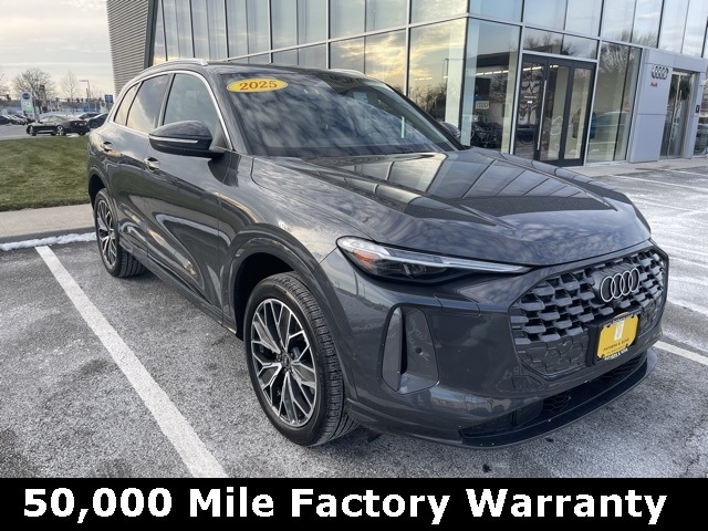 2025 Audi Q5 Premium Plus's photo