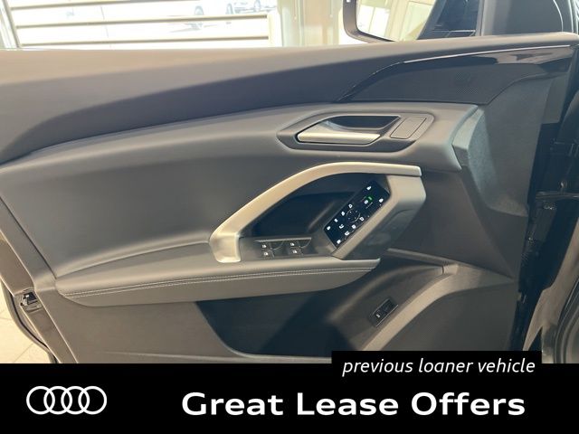 2025 Audi Q5 Premium - Photo 11