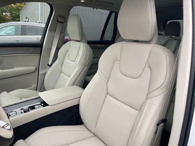 2026 Volvo XC90 Ultra - Photo 8