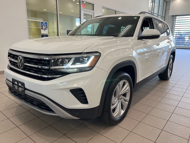 2023 Volkswagen Atlas V6 SE Technology photo 3