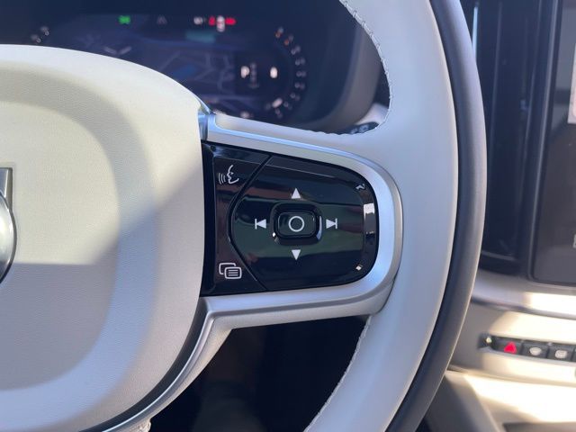 2026 Volvo XC60 Ultra - Photo 27