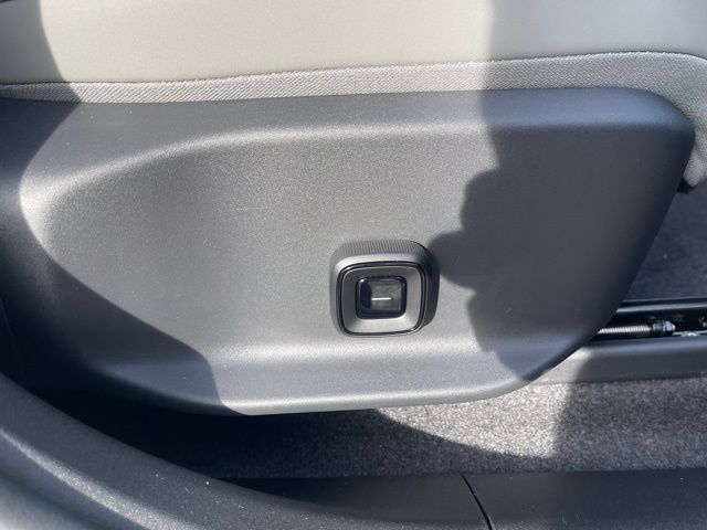 2026 Volvo EX30 Ultra - Photo 22