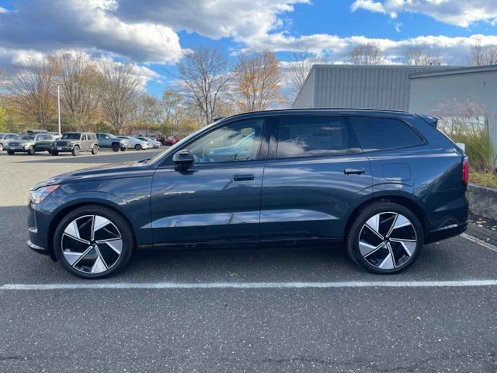 New 2025 Volvo EX90 Twin Motor Performance Ultra 7-Seater SUV