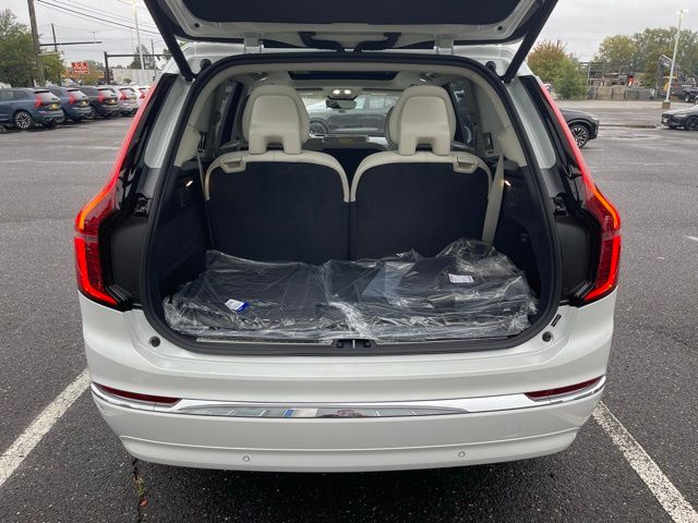 2026 Volvo XC90 Ultra - Photo 17