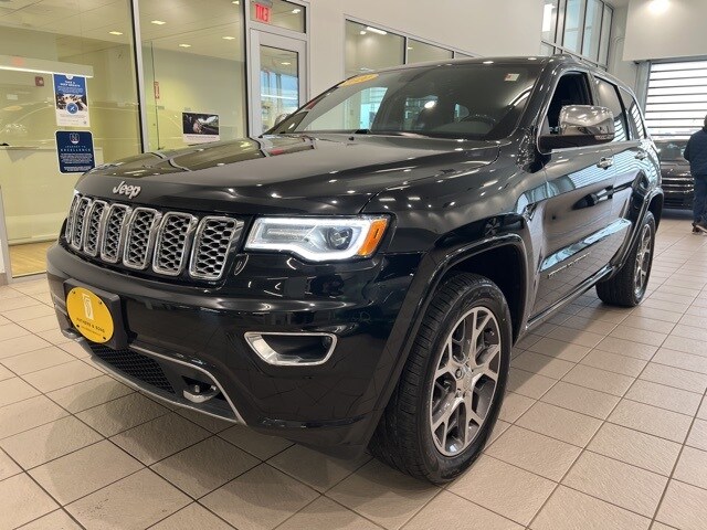 2020 Jeep Grand Cherokee Overland photo 3