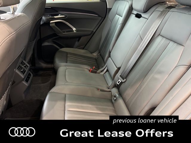 2025 Audi Q5 Premium - Photo 13