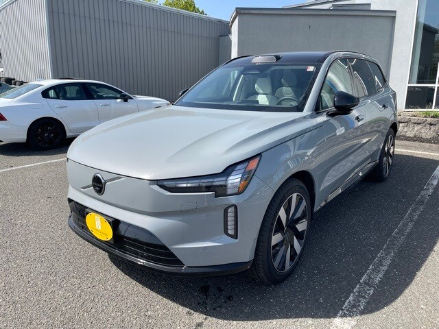 2025 Volvo EX90 Twin Motor Ultra photo 3