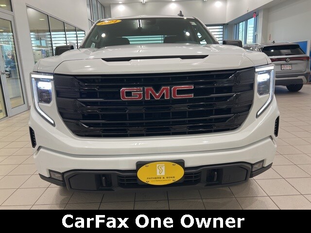 2024 Gmc Sierra 1500 Elevation photo 2