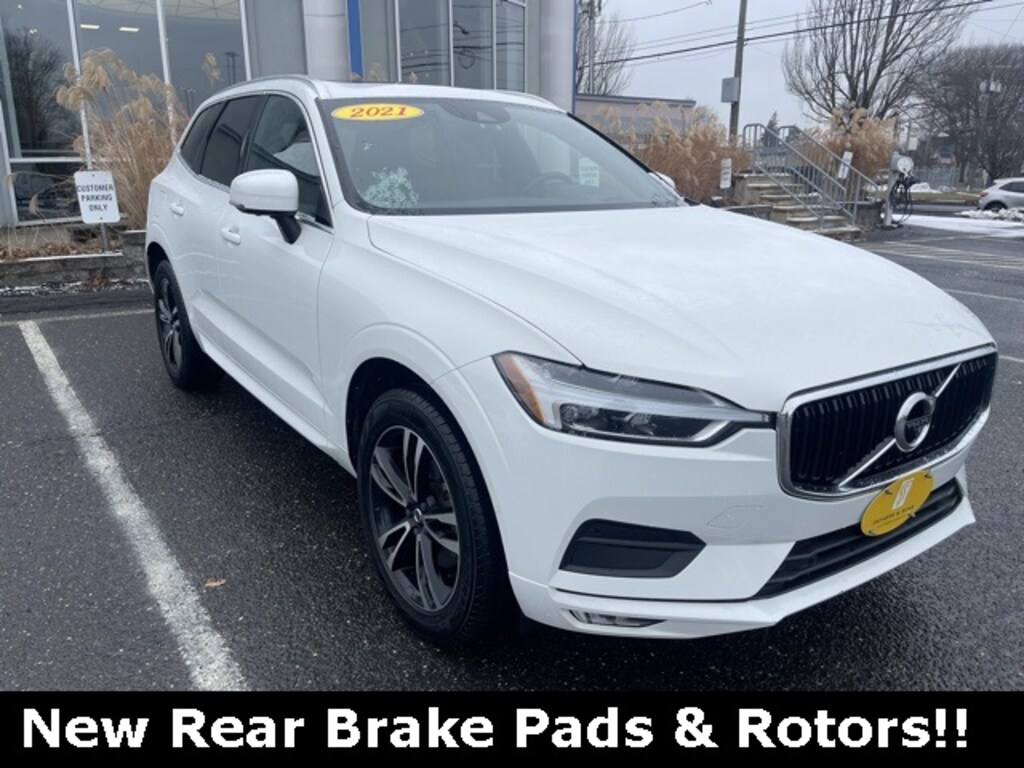 Used 2021 Volvo XC60 T5 Momentum SUV