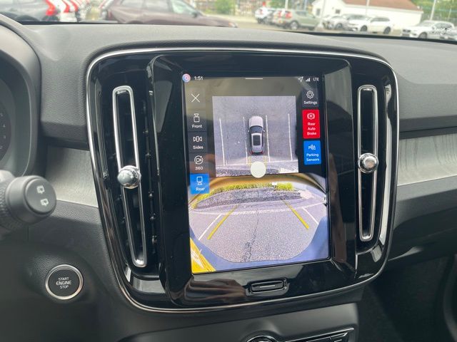 2026 Volvo XC40 Plus - Photo 32