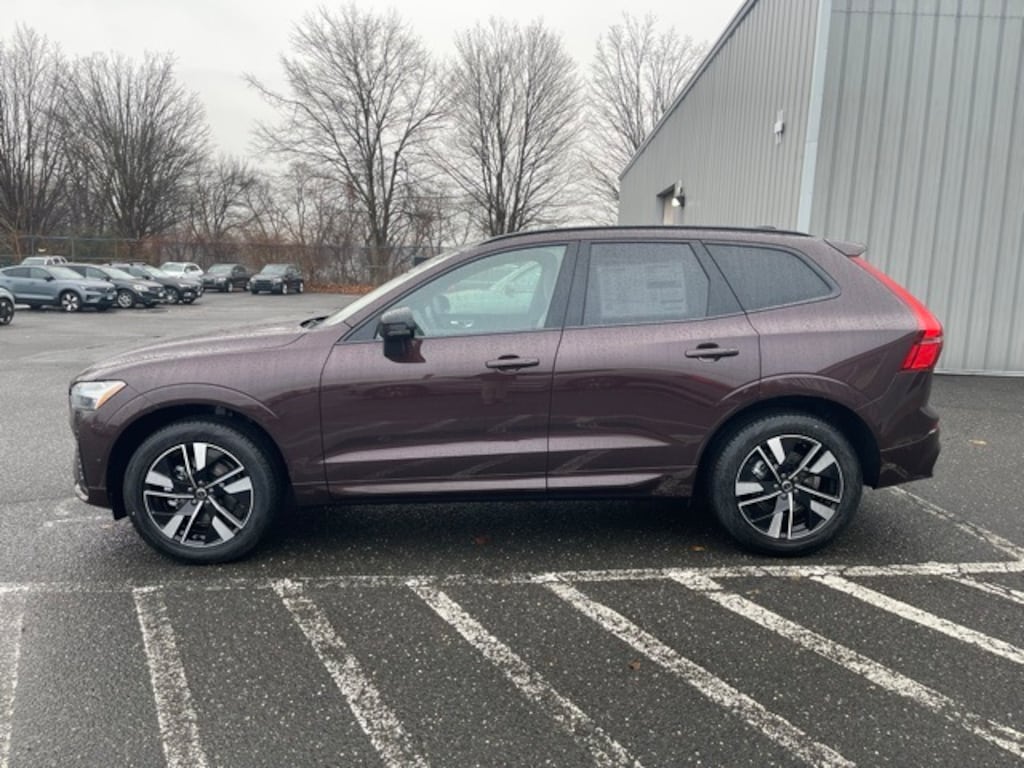 New 2026 Volvo XC60 B5 Plus SUV