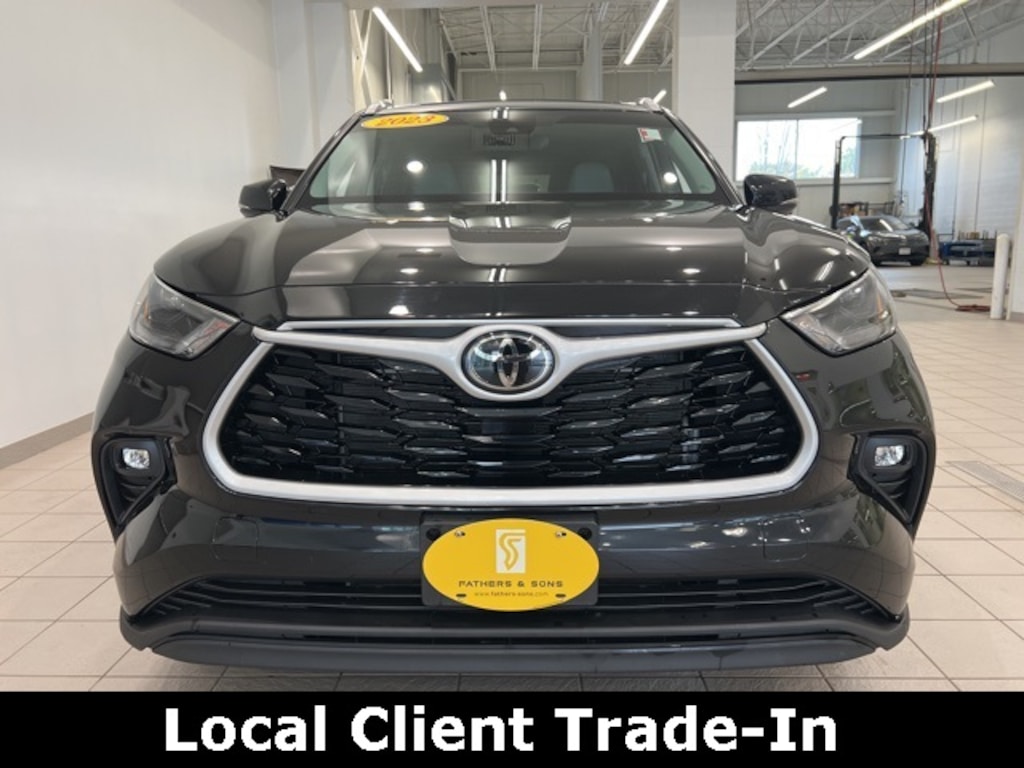 Used 2023 Toyota Highlander XLE SUV