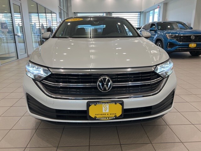 2023 Volkswagen Jetta 1.5T SE photo 2