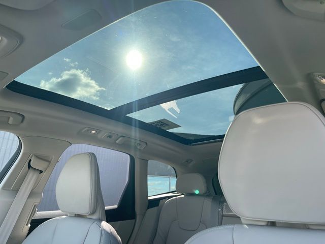 2026 Volvo XC60 Ultra - Photo 11