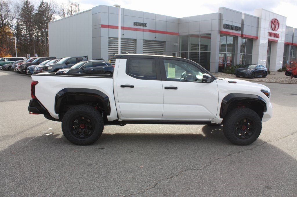 New 2025 Toyota Tacoma Hybrid TRD Pro Truck