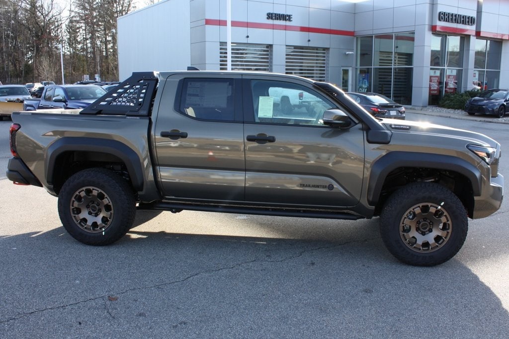 New 2025 Toyota Tacoma Hybrid Trailhunter Truck