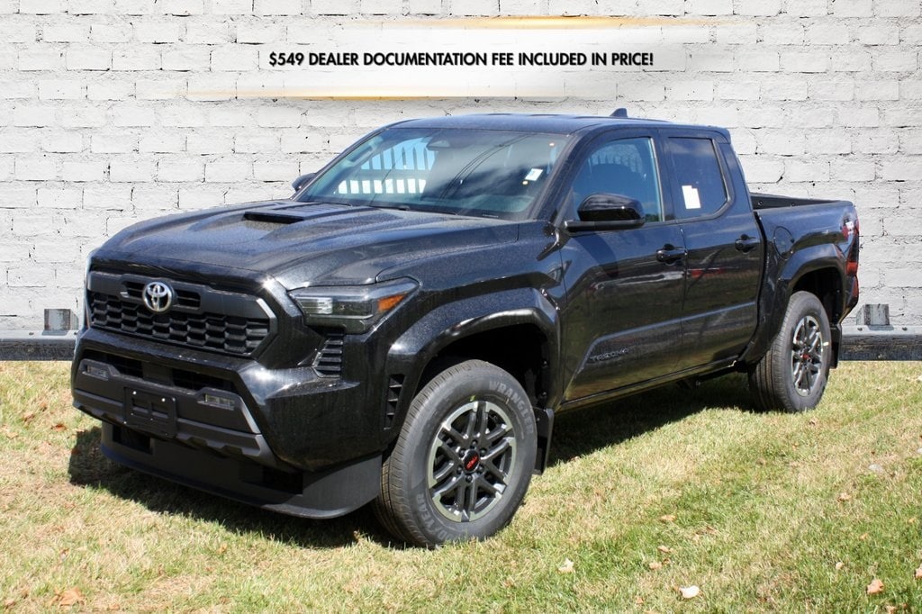 New 2025 Toyota Tacoma TRD Sport Truck