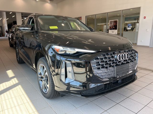 2026 Audi Q5 Premium Plus quattro's photo
