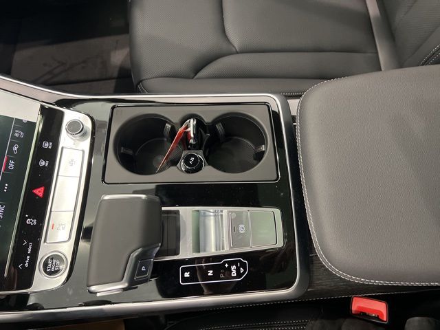 2026 Audi Q7 Premium Plus - Photo 33