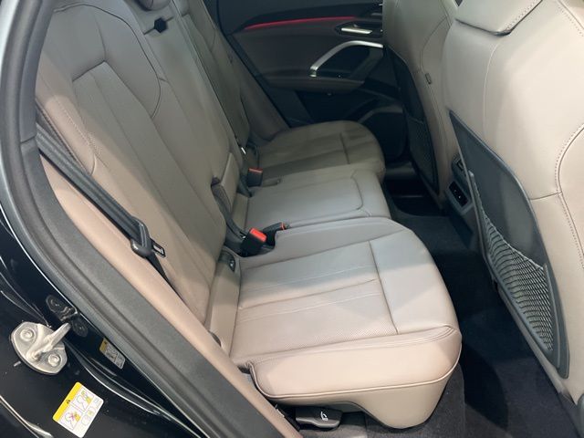 2025 Audi Q5 Sportback Premium Plus - Photo 19
