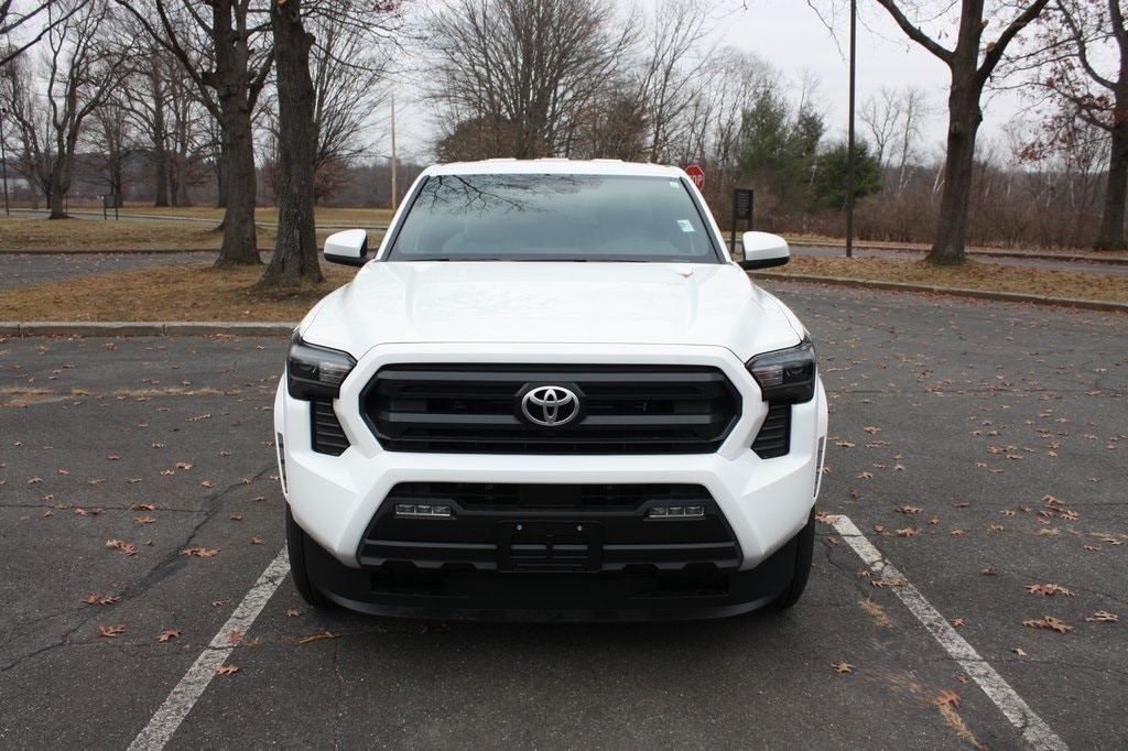 New 2025 Toyota Tacoma SR5 Truck