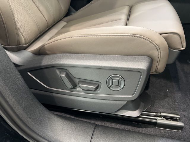2025 Audi Q5 Sportback Premium Plus - Photo 22