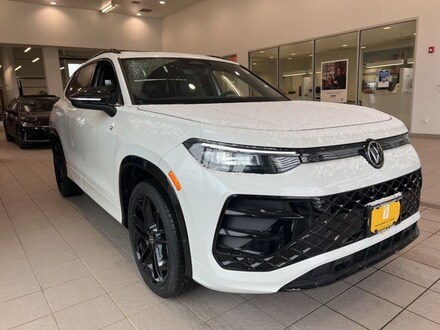 2026 Volkswagen Tiguan 2.0T SE R-Line Black SUV