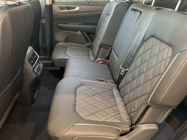 2026 Volkswagen Atlas SEL Premium R-Line - Photo 13