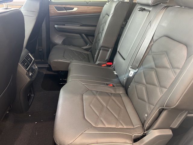 2026 Volkswagen Atlas SE w/Tech - Photo 13