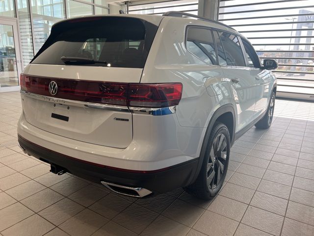 2026 Volkswagen Atlas SE w/Tech - Photo 7