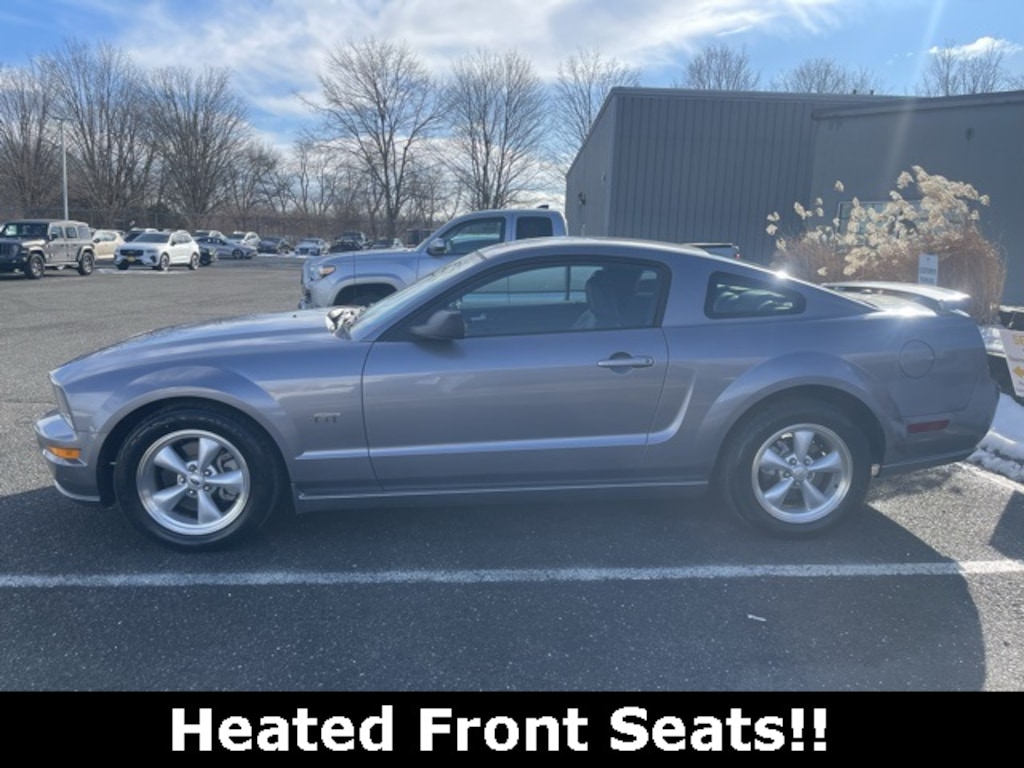 Used 2007 Ford Mustang GT Deluxe Coupe