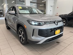 2025 Volkswagen Tiguan 2.0T SE SUV