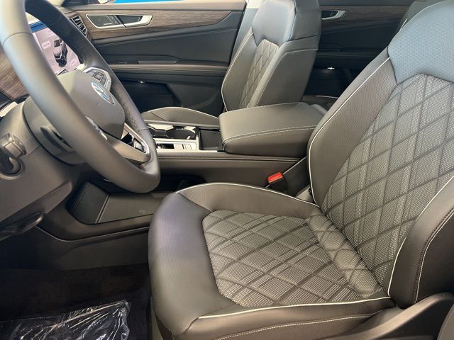 2026 Volkswagen Atlas SEL Premium R-Line - Photo 8