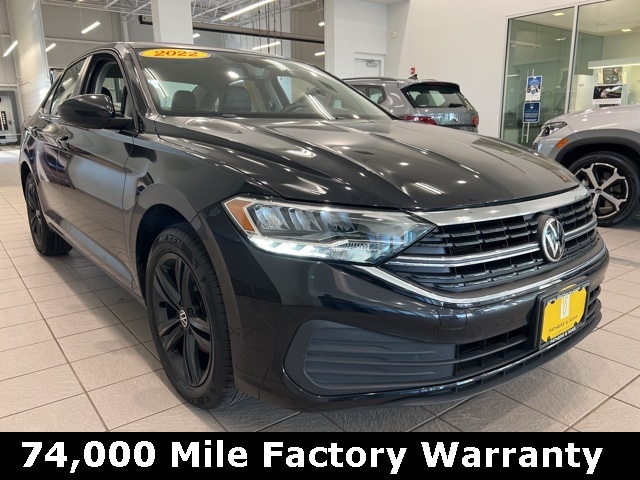 2022 Volkswagen Jetta SE's photo