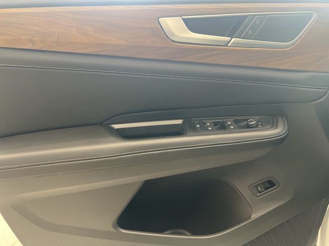 2026 Volkswagen Atlas SE w/Tech - Photo 11
