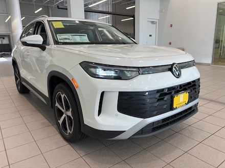 2025 Volkswagen Tiguan 2.0T SE SUV