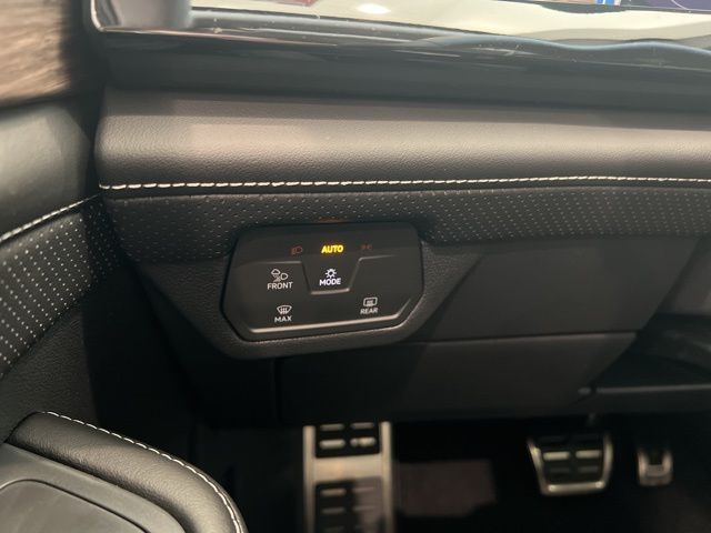2026 Volkswagen Atlas SEL Premium R-Line - Photo 28