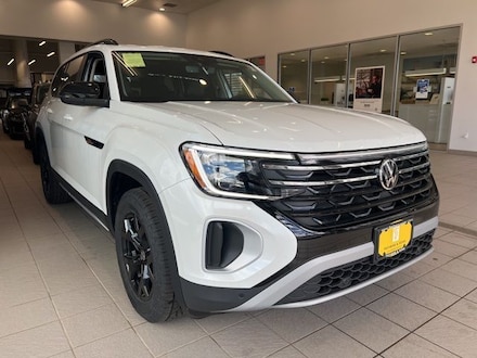 2026 Volkswagen Atlas 2.0T Peak Edition SUV