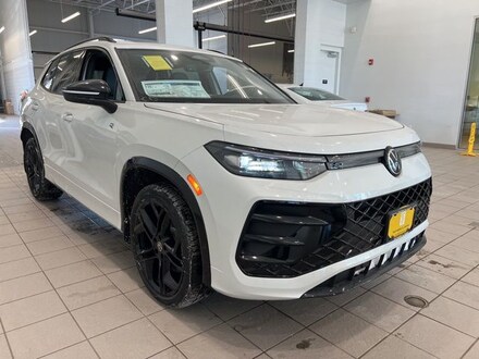 2026 Volkswagen Tiguan 2.0T SE R-Line Black SUV