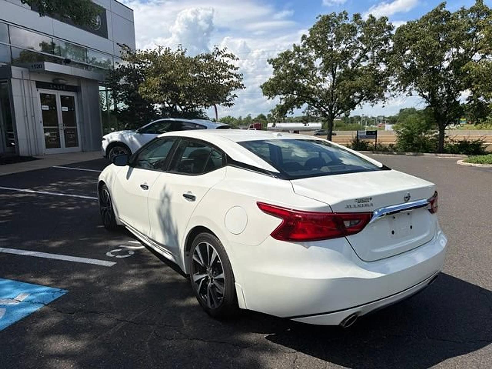 2018 Nissan Maxima S - Photo 8