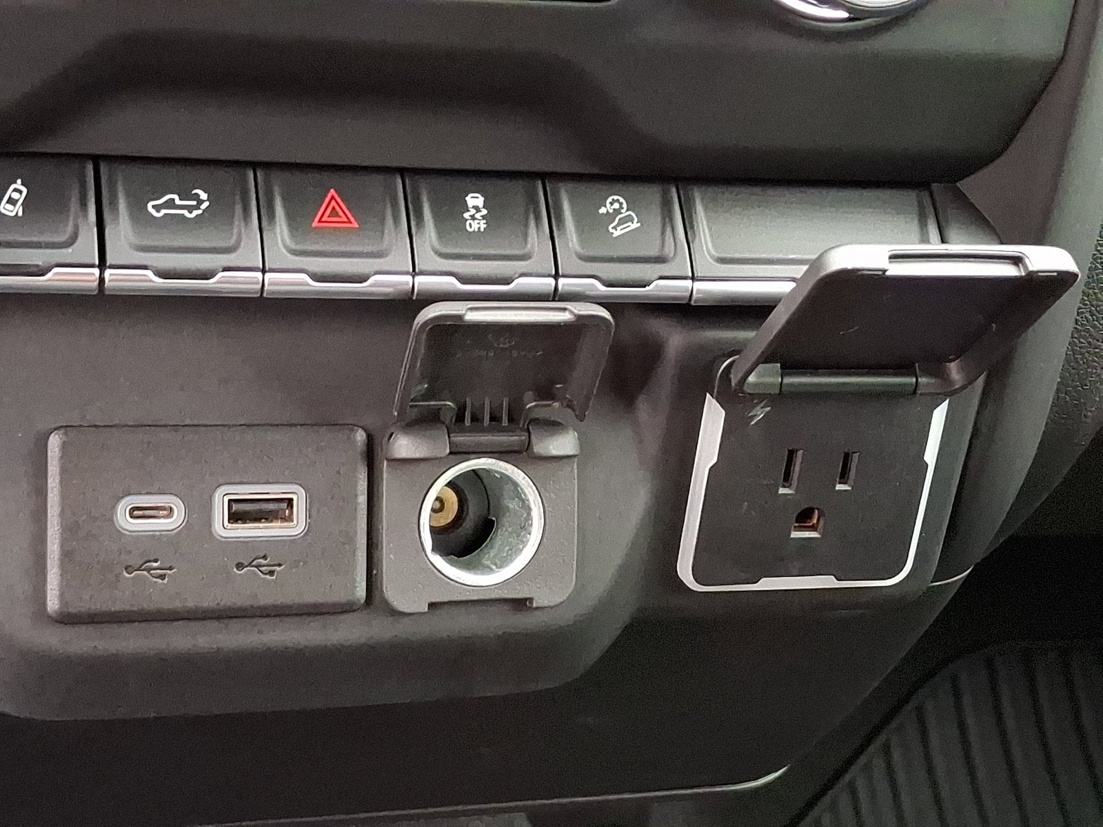 2024 Chevrolet Silverado 2500HD Custom - Photo 21