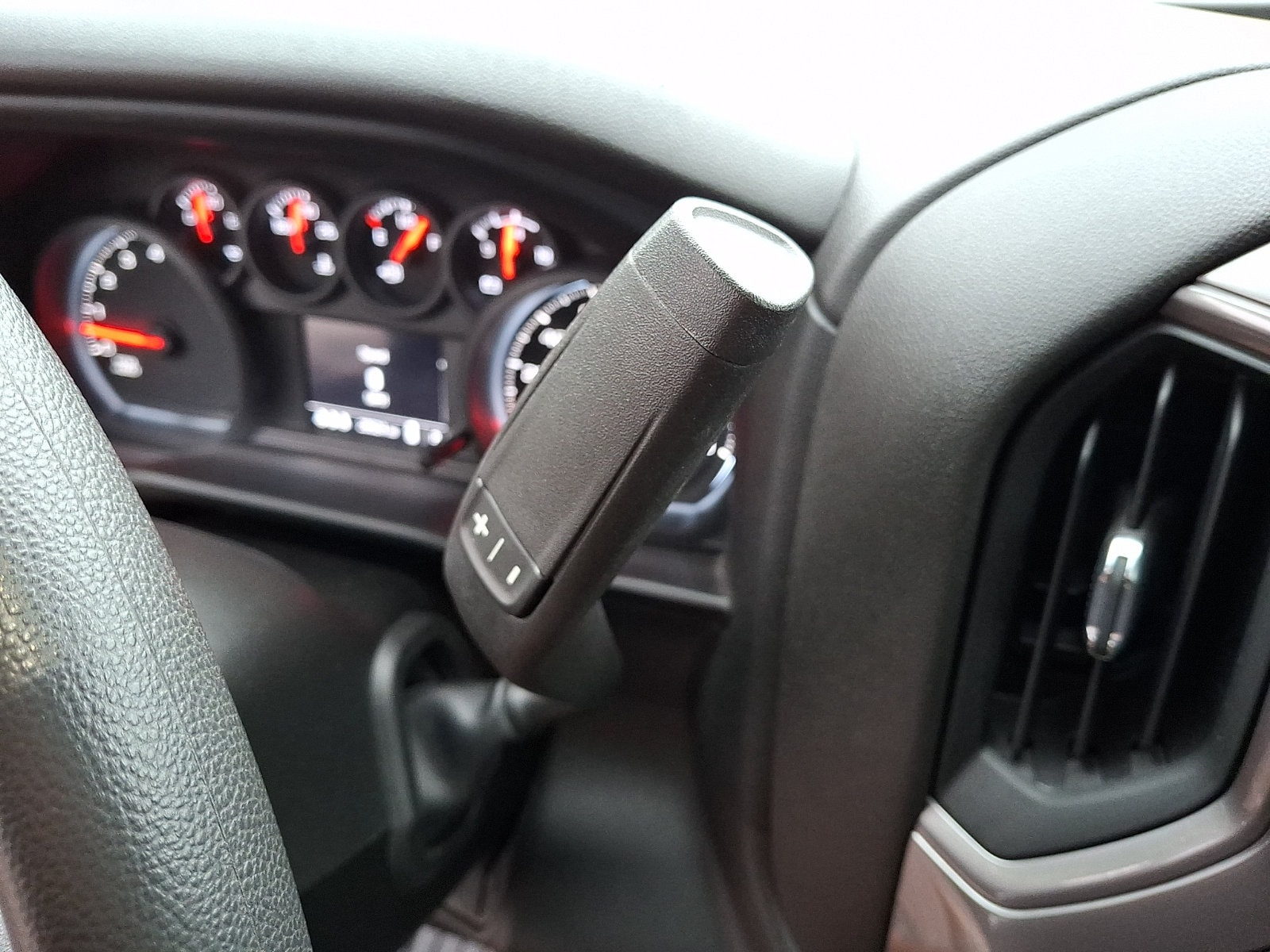 2024 Chevrolet Silverado 2500HD Custom - Photo 14