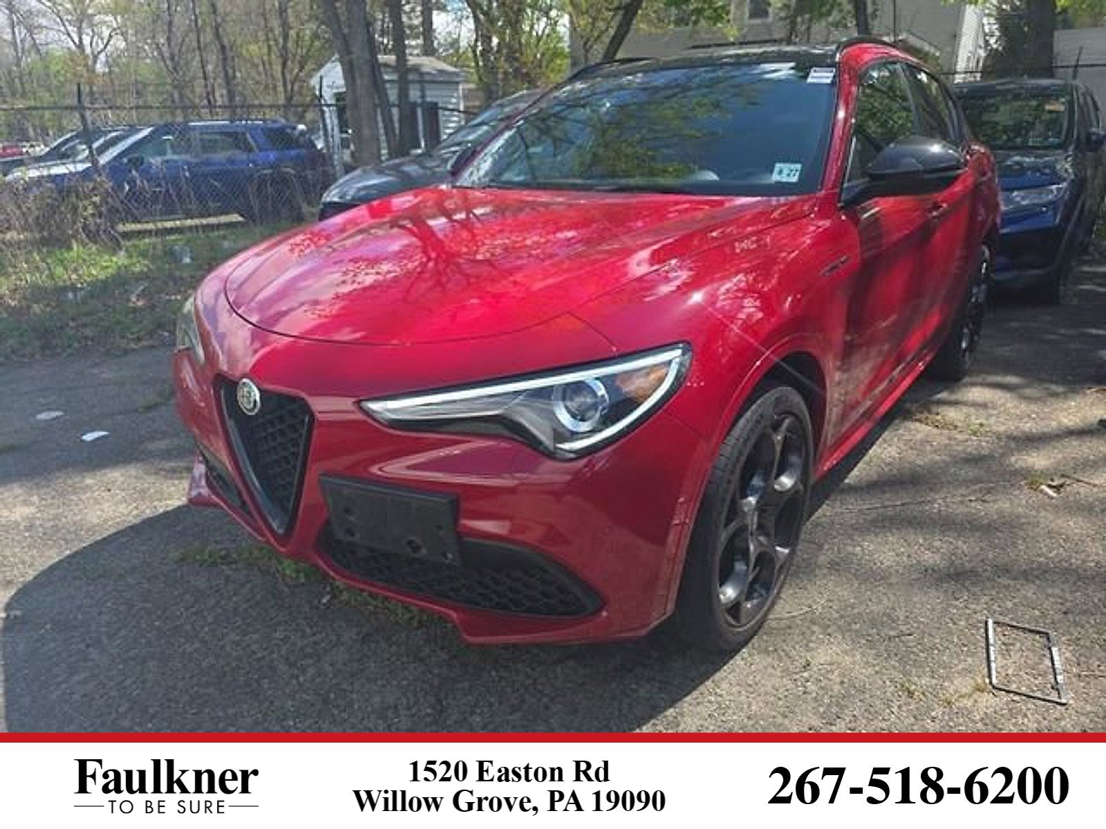 2023 Alfa Romeo Stelvio Estrema AWD's photo