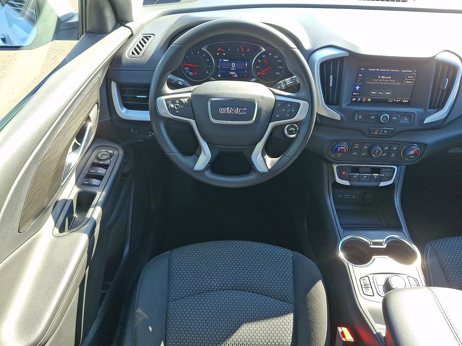 2022 GMC Terrain SLE - Photo 11