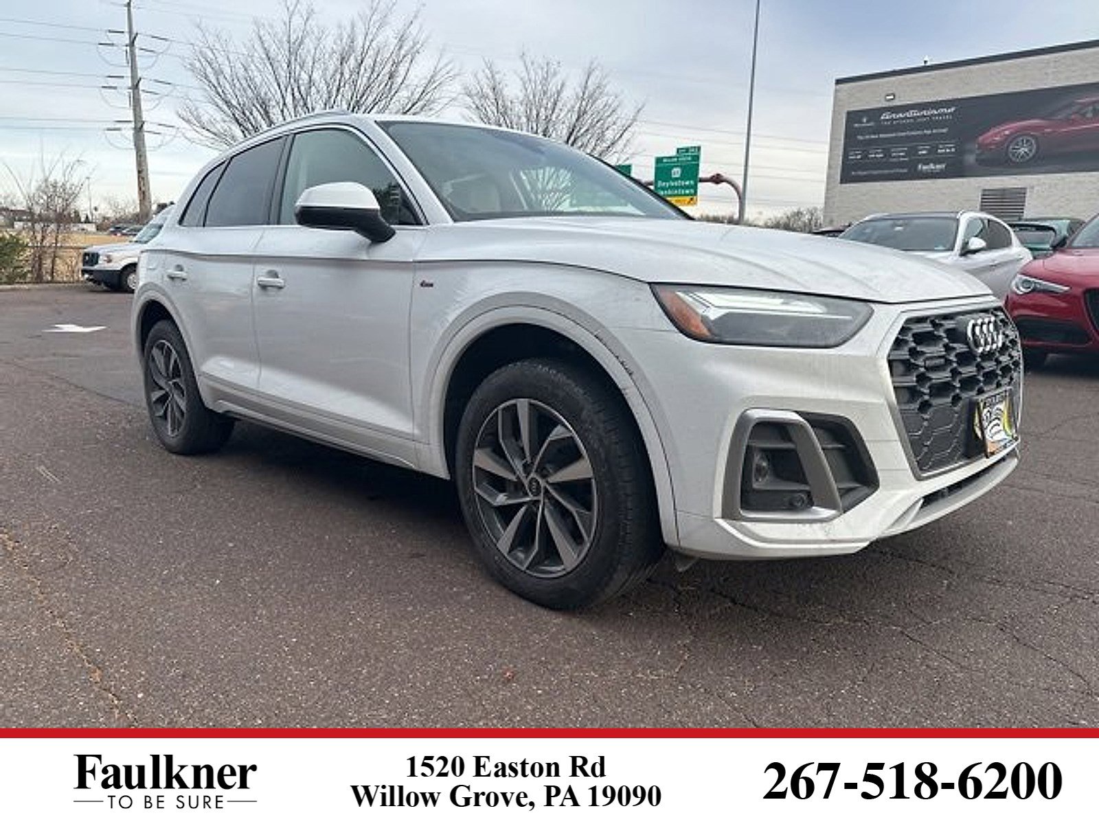 2023 Audi Q5 Premium's photo