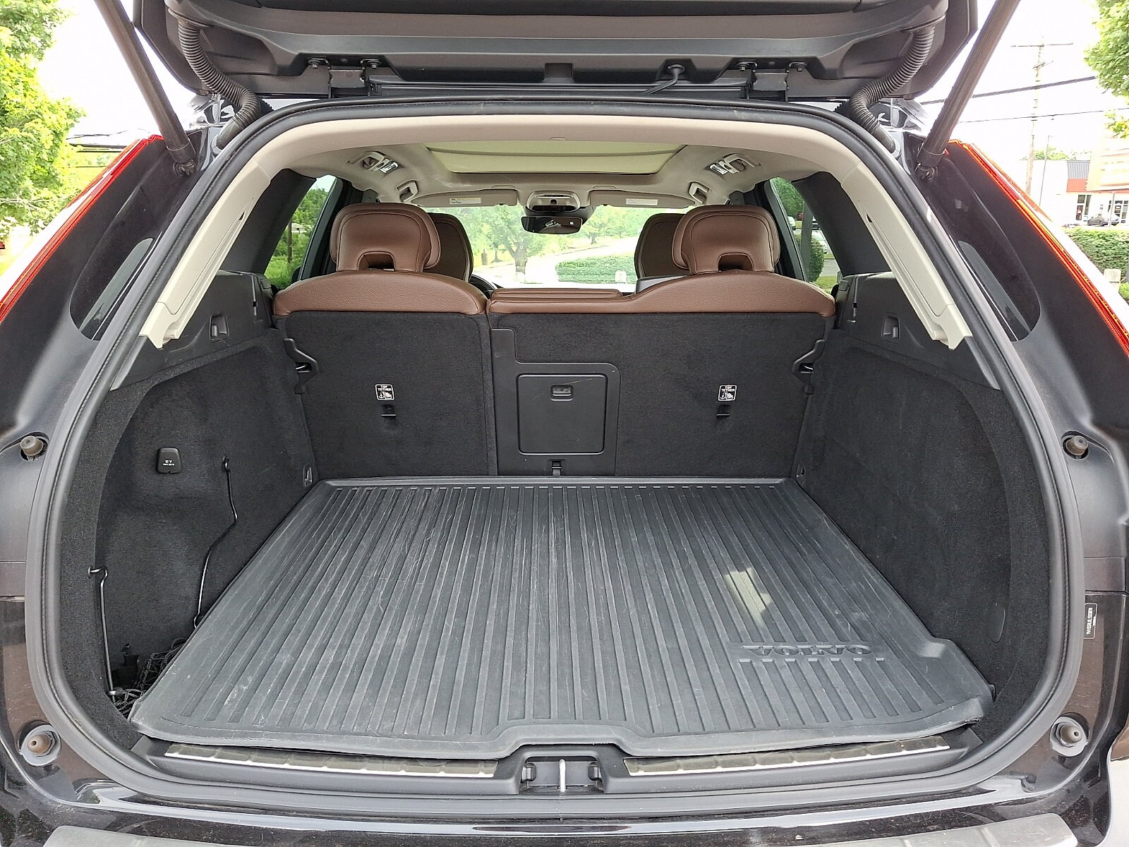 2020 Volvo XC60 Inscription - Photo 29