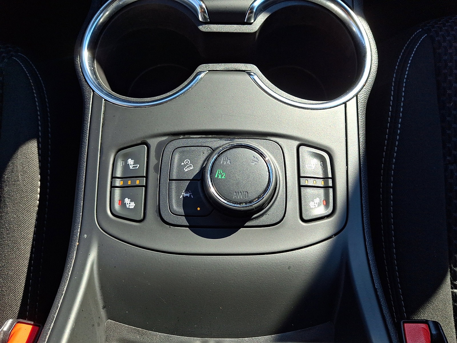 2022 GMC Terrain SLE - Photo 23
