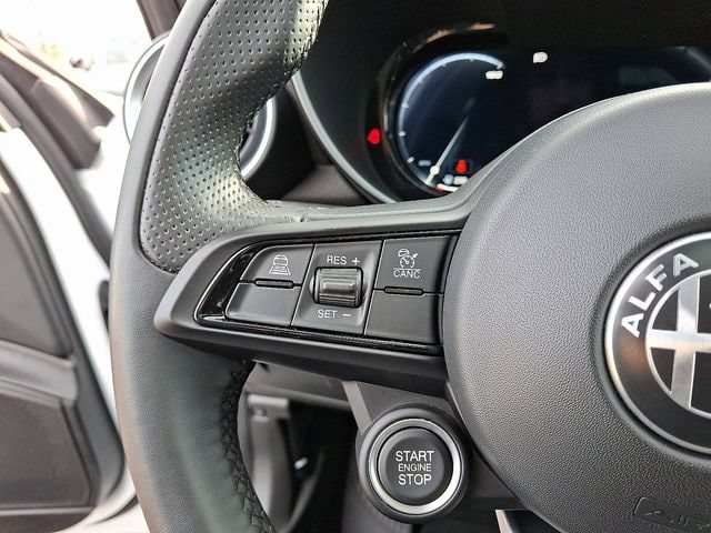2024 Alfa Romeo Giulia Ti - Photo 21