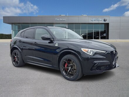 2022 Alfa Romeo Stelvio Quadrifoglio Quadrifoglio AWD