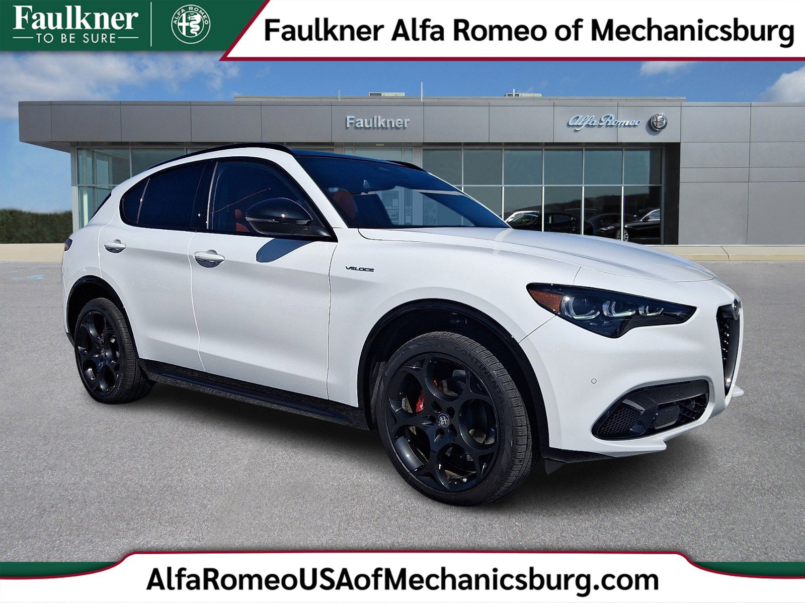 2025 Alfa Romeo Stelvio Stelvio AWD's photo